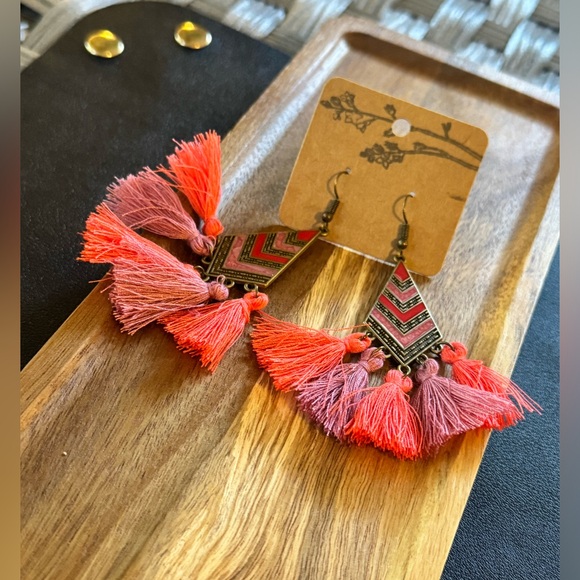 New Boho Earrings #125 - Picture 4 of 4